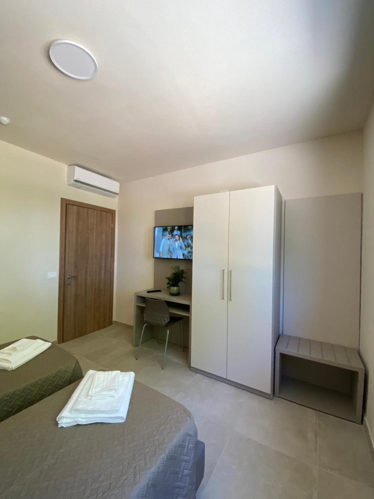 Residence Montefeltro La Torraccia Ngoại thất bức ảnh