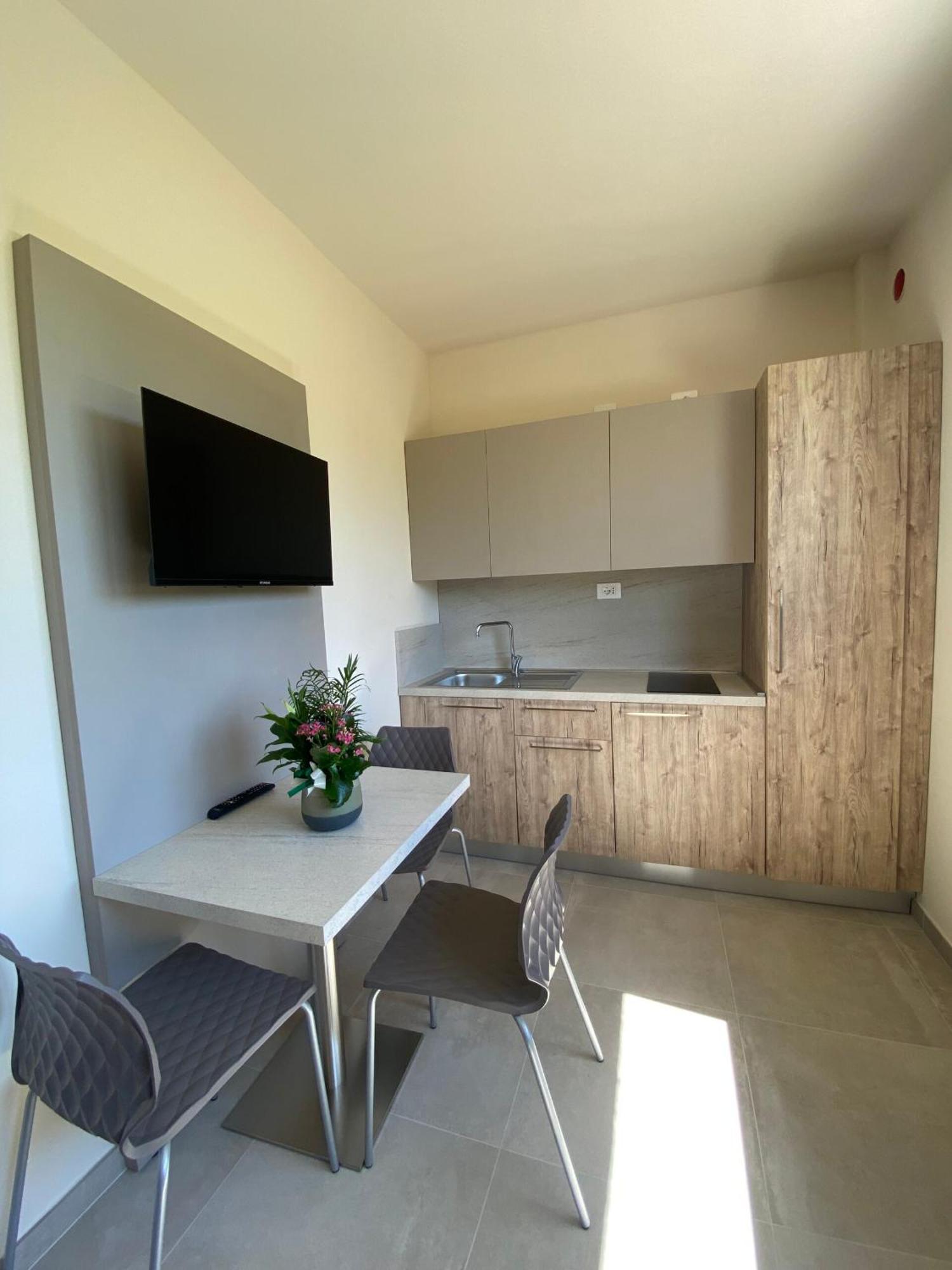 Residence Montefeltro La Torraccia Ngoại thất bức ảnh